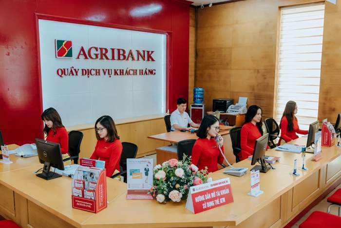 Chăm sóc khách hàng tại Ngân hàng Agribank